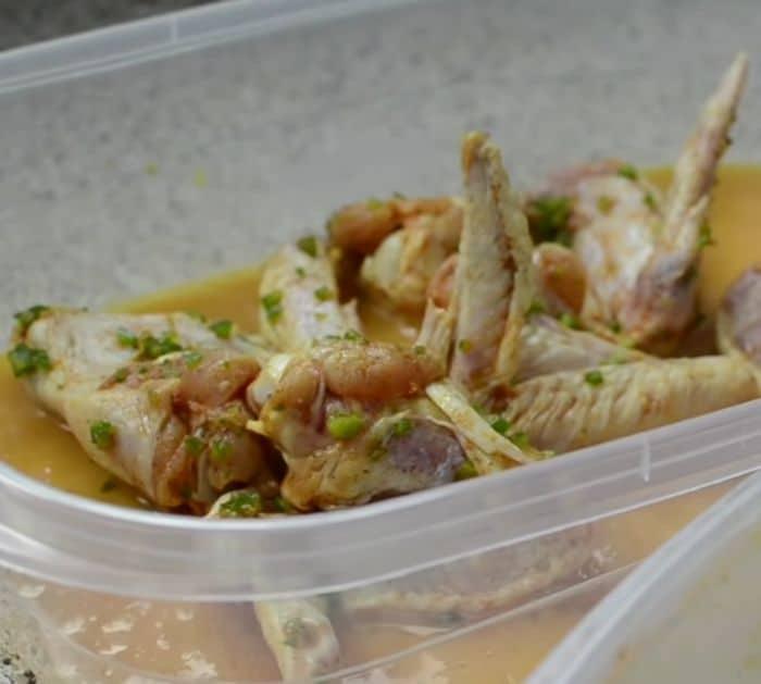 How To Make Hot & Crispy Jalapeño Honey Chicken Wings