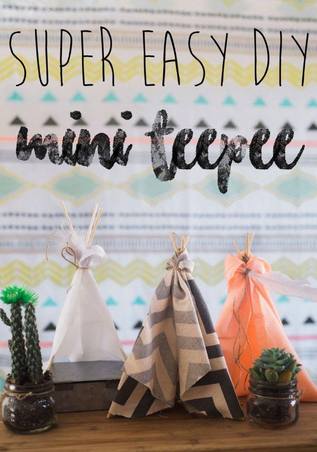 Super Easy DIY Mini Teepee, a pretty no sew home decor idea worth making this weekend and a favorite pick from this roundup