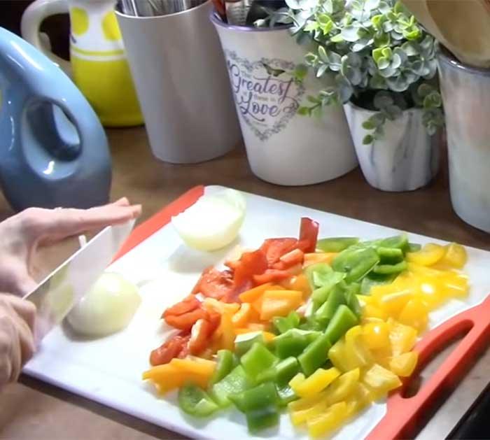 Chop Veggies For Sweet And Sour Chicken Recipe - Easy Recipes