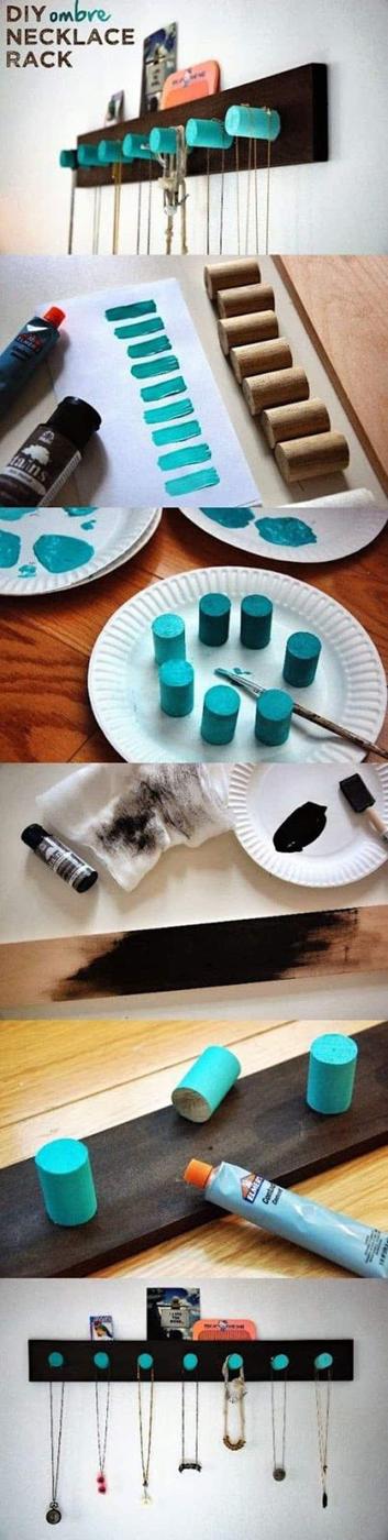 Fun Wine Cork Crafts for Jewelry Organization - Ombre DIY Jewelry Organizer - DIY Projects & Crafts by Sueeye #crafts