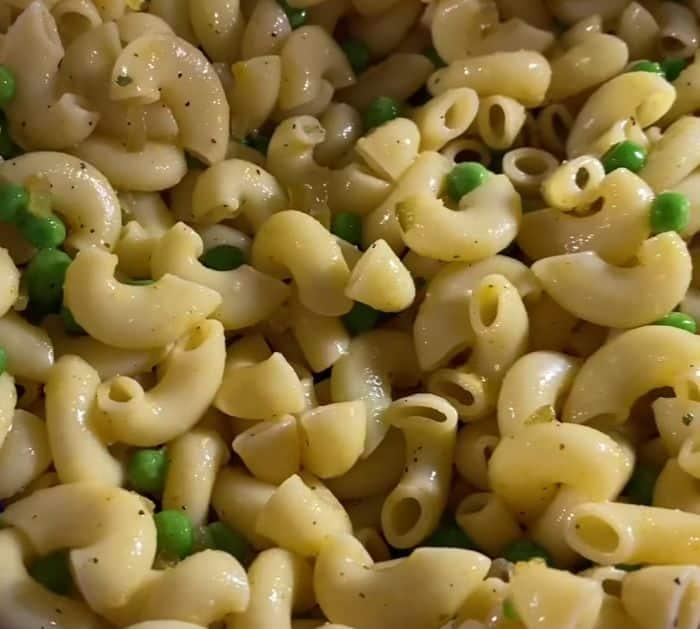 Easy to Make Creamy & Savory Macaroni Salad
