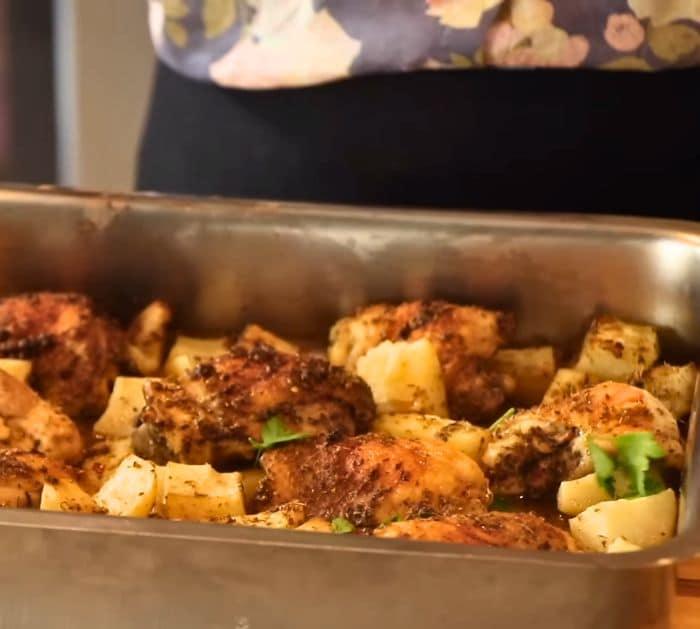 How to Make Lemon Chicken and Potatoes