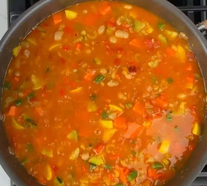 How to Make Italian Minestrone Soup