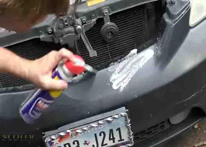 Using WD40 to make your car paint shiny