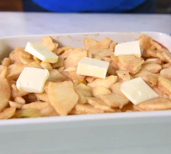 How to Make Baked Cinnamon Apples