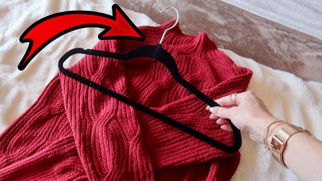 Easy 10-Second Hanger Folding Hack