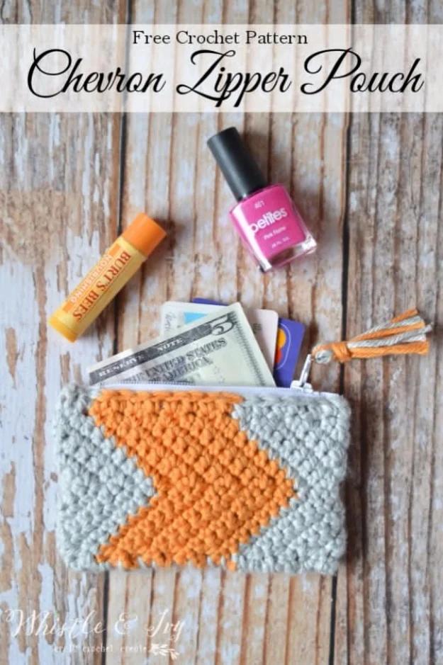 Chevron Zipper Pouch, budget friendly and quick to put together and better than a store bought version