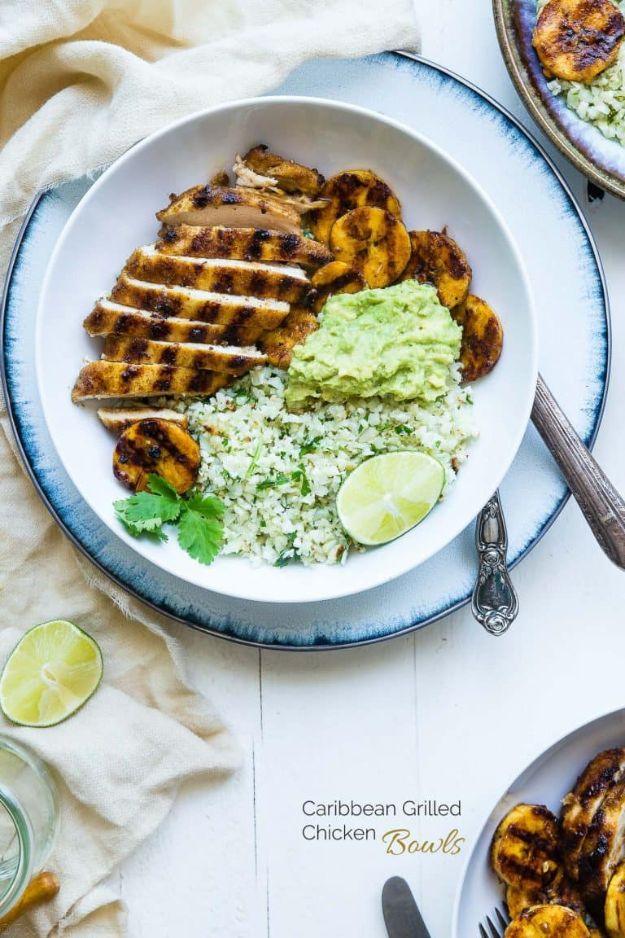 Caribbean chicken bowl with sliced grilled chicken, mashed avocado, cauliflower rice, lime and plantains