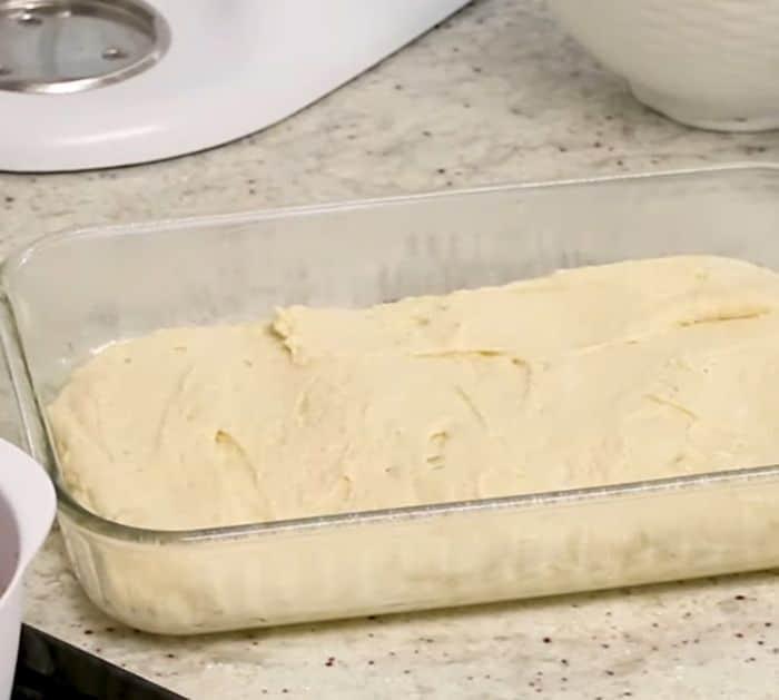 Soft and Fluffy Cinnamon Roll Cake Recipe