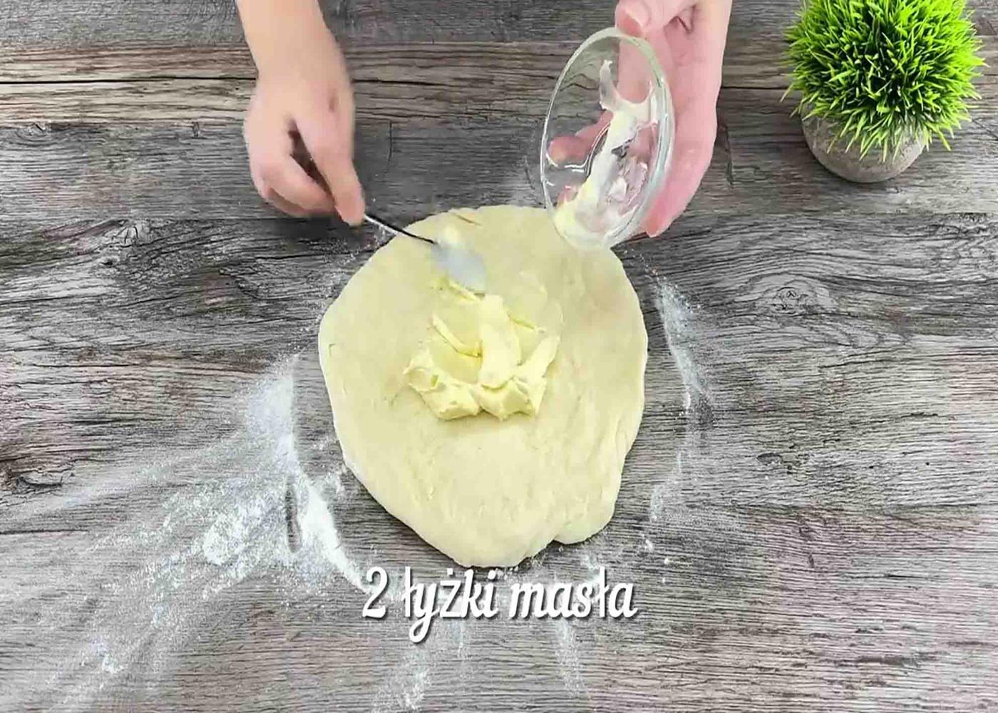 Kneading the dough of the 100-year-old bread recipe