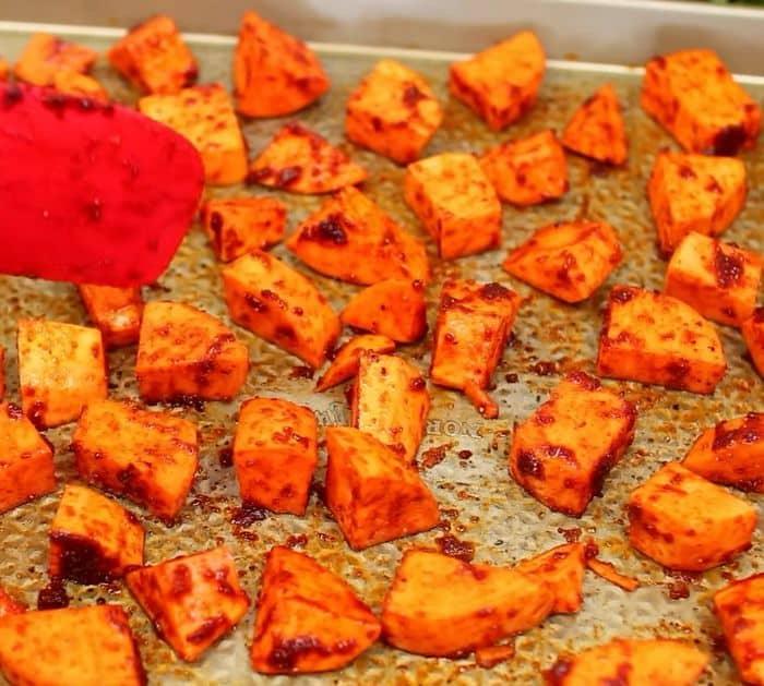 How to Make Roasted Sweet Potatoes