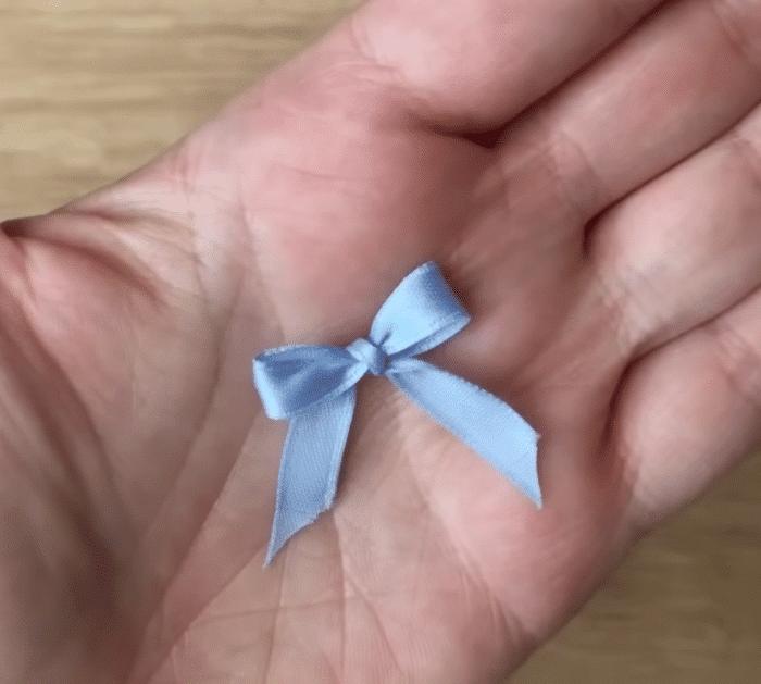 How to Make a Bow Using a Fork