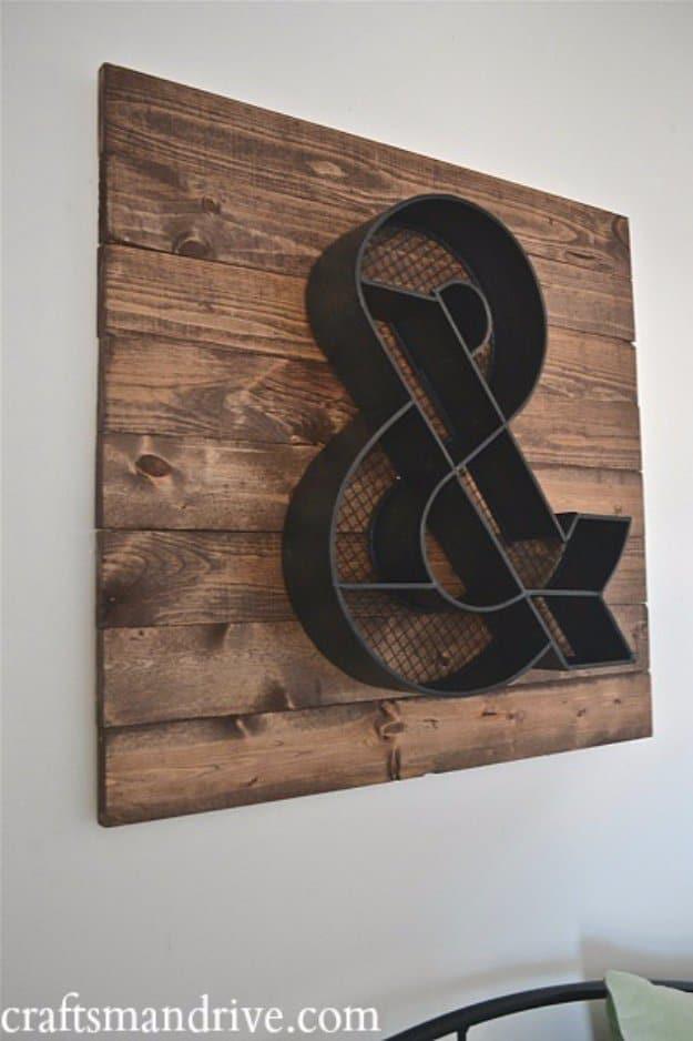 DIY Ampersand Wood Pallet Wall Art, a charming handmade sign for a porch or wall and a thoughtful handmade gift idea