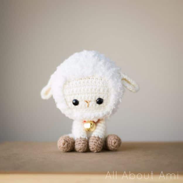 Free Amigurumi Patterns For Beginners and Pros - Chinese New Year Sheep - Easy Amigurimi Tutorials With Step by Step Instructions - Learn How To Crochet Cute Amigurimi Animals, Dol