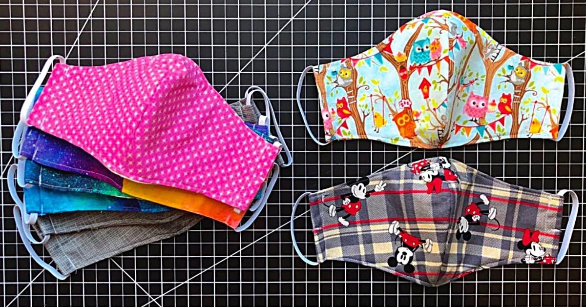 15-Minute Fabric Mask With A Free Pattern