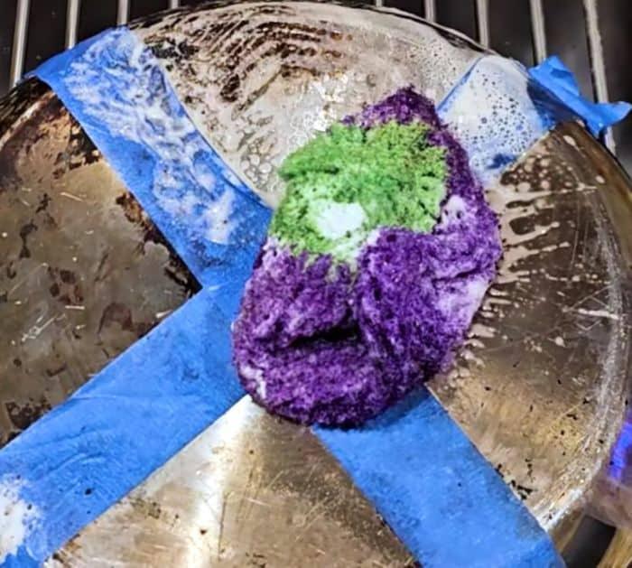 How to Clean Burnt Pans Easily