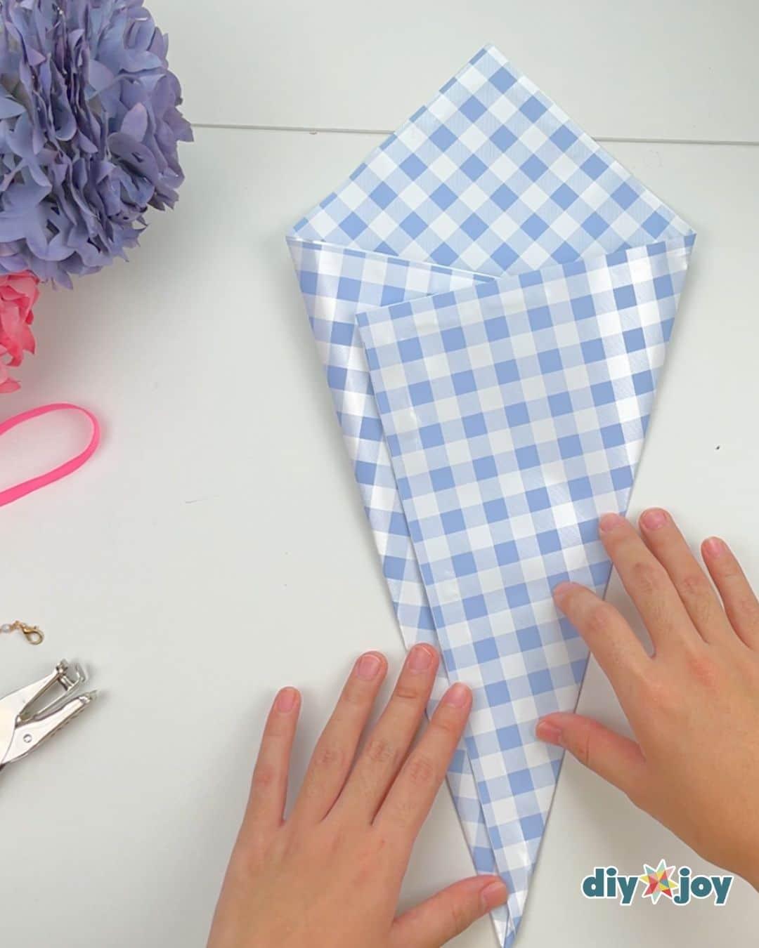 Homemade Mothers Day Gift Flower Bouquet — diy gifts for mothers day