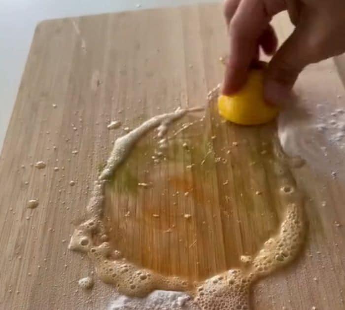 Hacks For All Kind of Stains Cutting Board