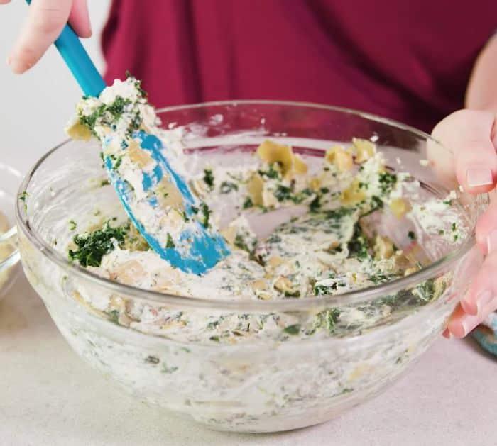 Cheesy Spinach Artichoke Dip Recipe