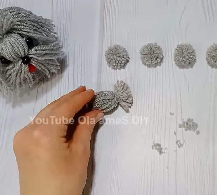 Super Easy Yarn Dog DIY Project