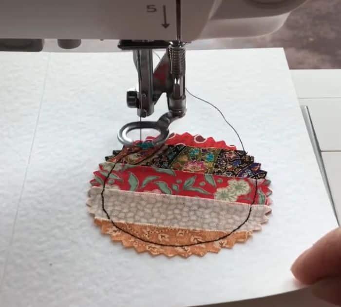 How to Make a Christmas Card Using Fabric Scraps