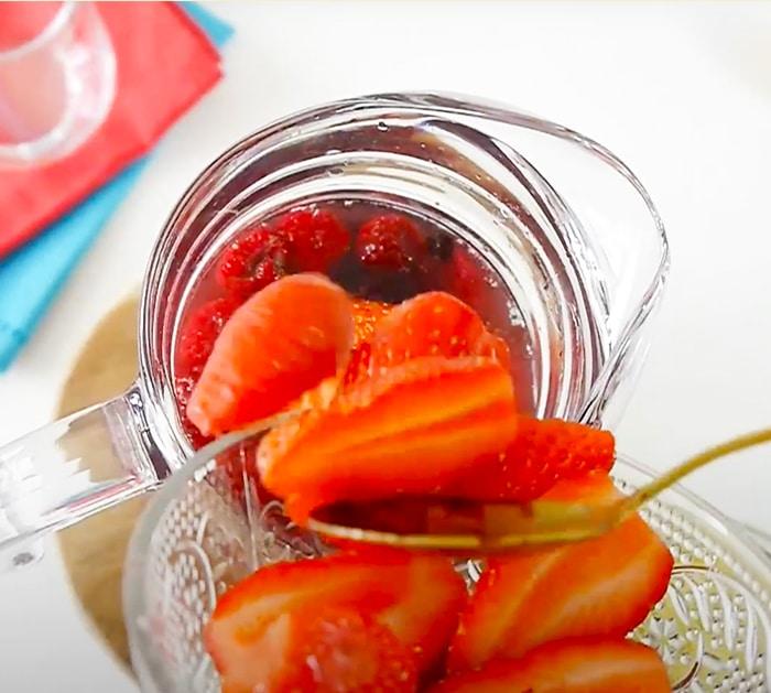 Fourth of July Sangria Recipe | Homemade Cocktails