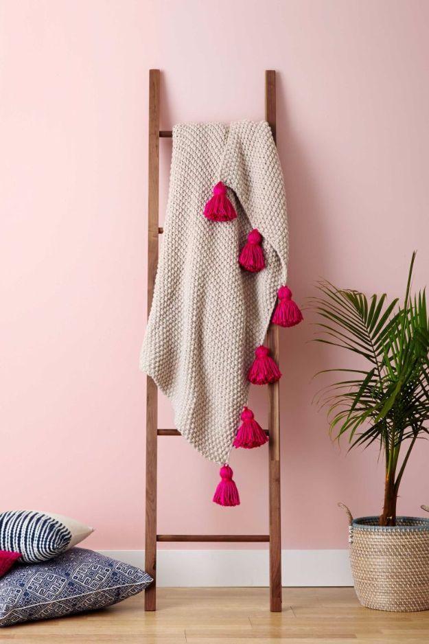 DIY Tassel Throw Blanket, a present the whole family can help make and a gift worth repeating for every occasion