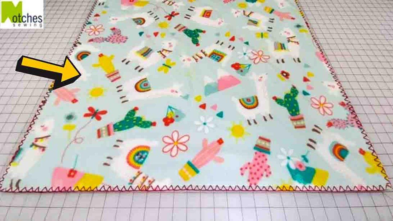 DIY Fleece Blanket with Closed Blanket Stitch Edge