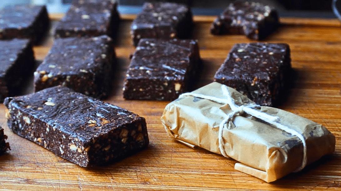 Easy Fruit & Nut Energy Bars Recipe