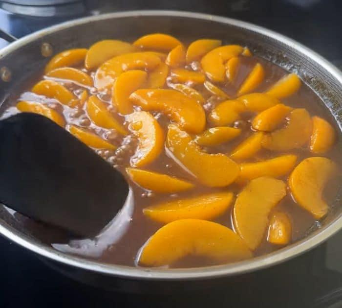 How to Make Peach Cobbler Pudding