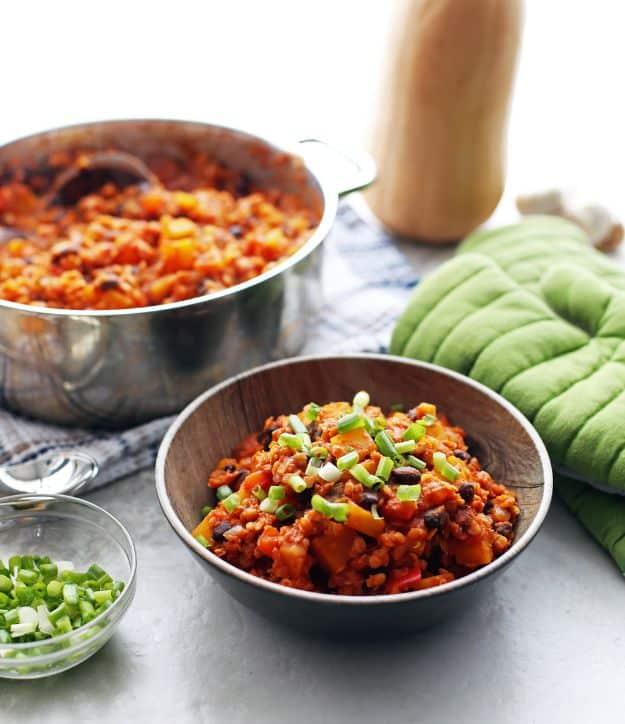 Recipes for Clean Eating - One-Pot Red Lentil and Butternut Squash Chili - Raw and Whole Foods, Unprocessed Meal and Snack Ideas for Lunch and Dinner - Fresh, Healthy Foods and Rec