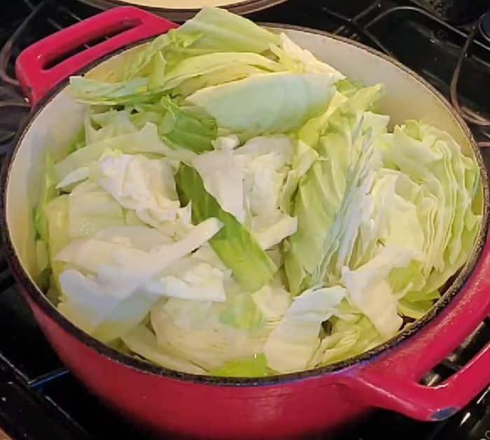 How to Make Spicy Cabbage with Shrimp and Sausage