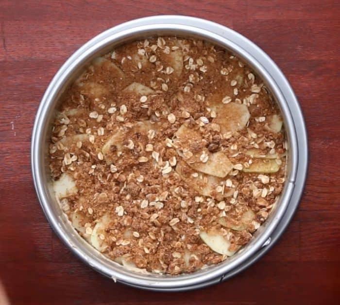 Easy Caramel Apple Crumble Cheesecake Ingredients