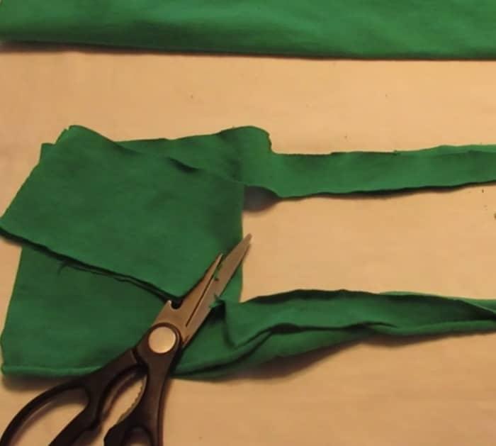 Make a DIY Safety Mask for protection