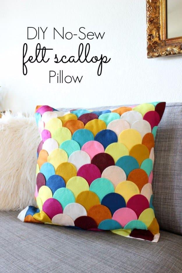 DIY Pillows and Creative Pillow Projects - DIY No-Sew Felt Scalloped Pillow - Decorative Cases and Covers, Throw Pillows, Cute and Easy Tutorials for Making Crafty Home Decor - Sew