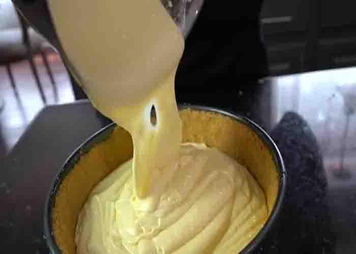 Making the peach cobbler cheesecake