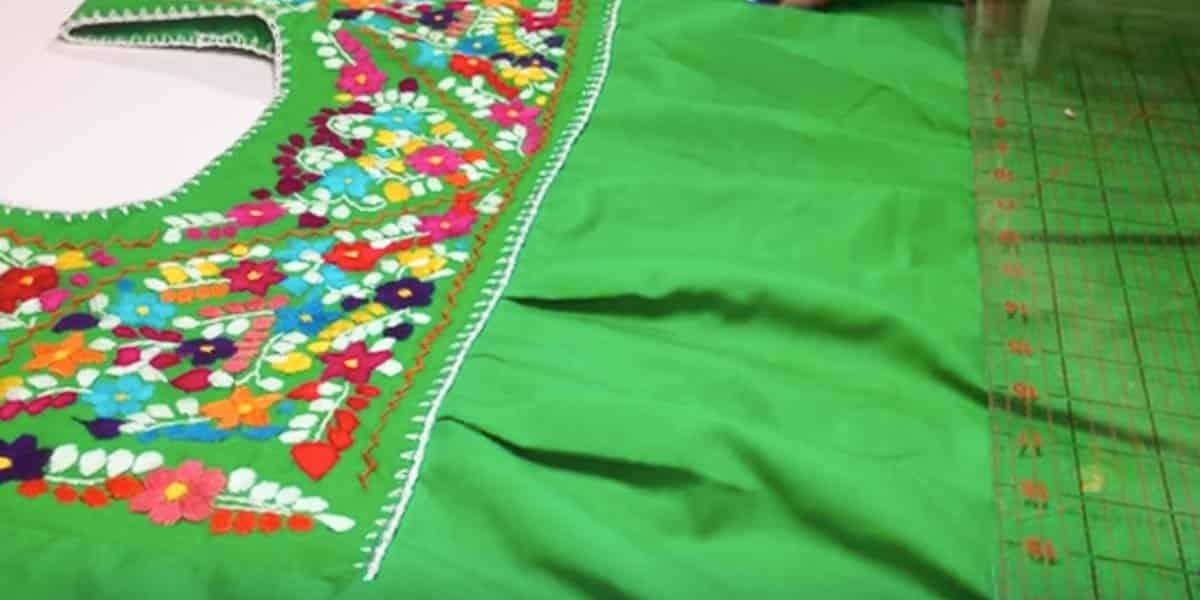 She Takes Her Mexican Dress And What She Turns It Into Will Surprise You. Watch!