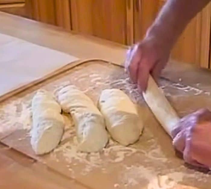 Easy to Make No-Knead American Baguette