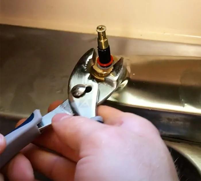 Fix Single Handle Faucet - Easy Ways To Fix Leaking Water - DIY Dripping Water Faucet