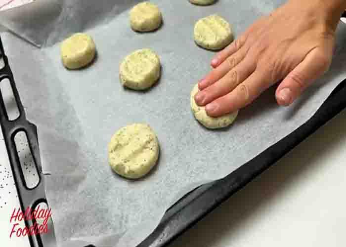 Making the poppyseed cookies
