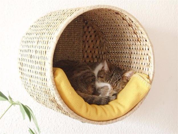 DIY Basket Hack, quick to put together in an afternoon and a clever way to reuse scraps you already have