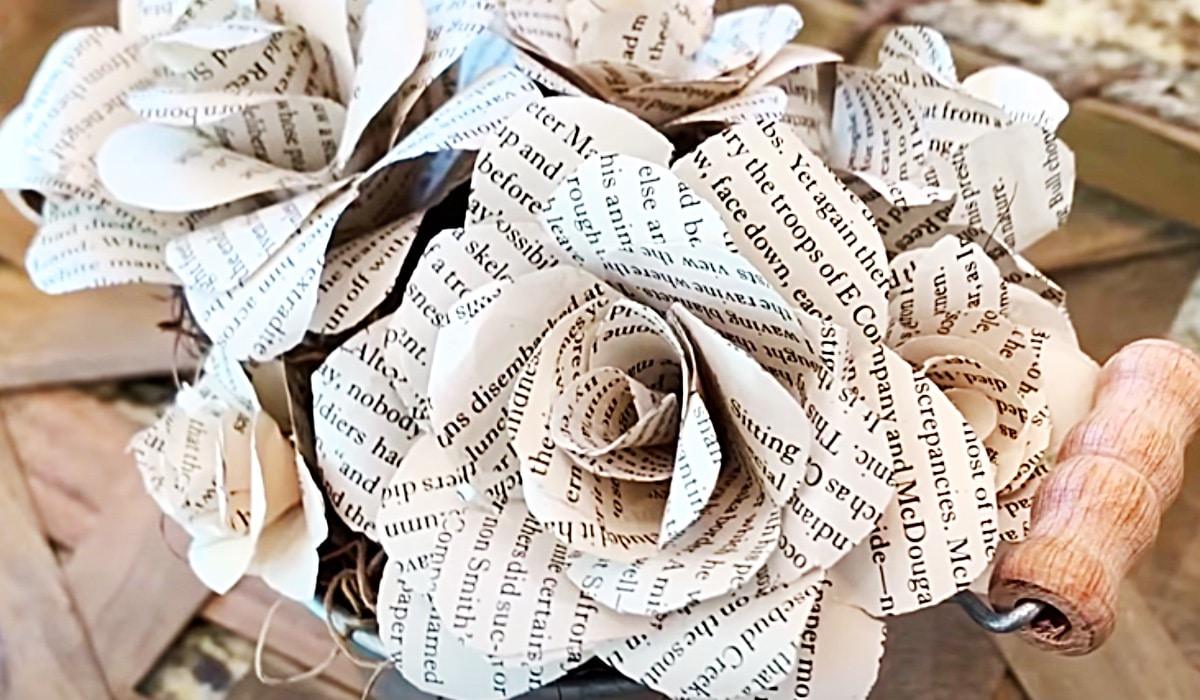 How To Make Flowers Out Of Book Pages