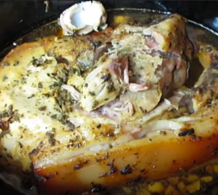 Slow Cooker Pork - Crockpot Dinner Recipes - Family Meal Ideas