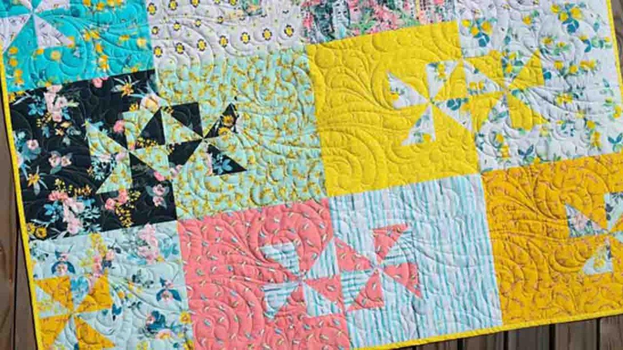 Capri Breeze Fat Quarter Quilt Pattern