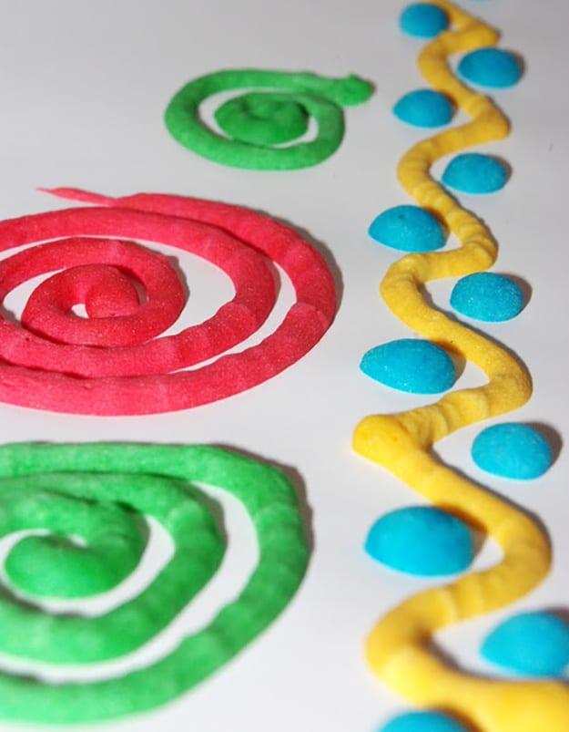 Cheap Crafts for Kids to Make | Microwave DIY Puffy Paint | DIY Projects & Crafts by Sueeye at