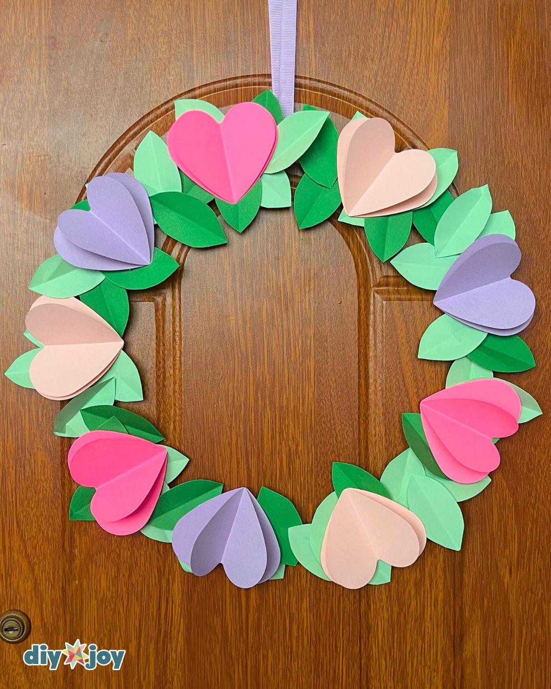 Easy Paper Heart Wreath — diy valentine’s garland