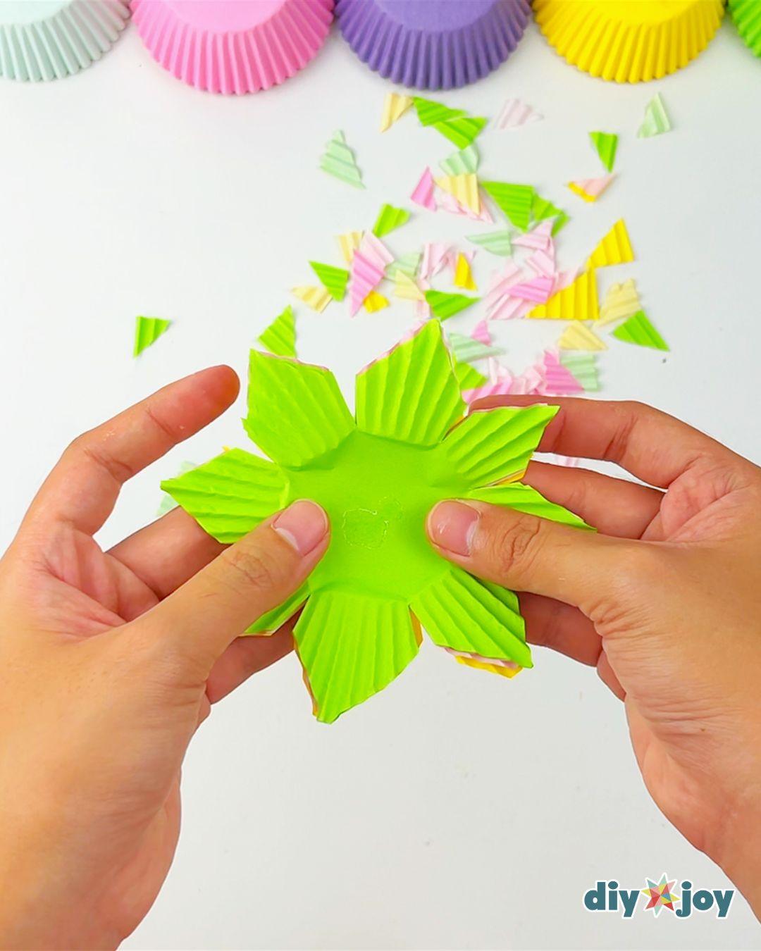 Paper Flower Bouquet Using Cupcake Liners — cutting the petals