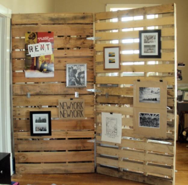 Wood Pallet Room Divider, a weekend project with a big payoff and a budget friendly way to update a room