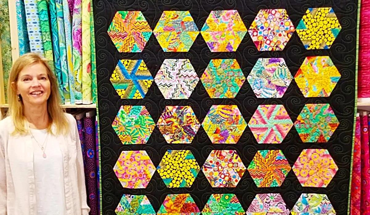 Donna Jordan’s Hexagon Pinwheels Quilt With Free Pattern