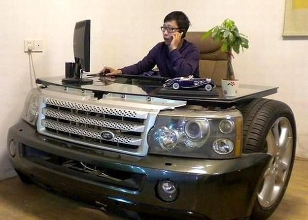 Upcycled Old Car Parts Furniture - Repurposed Car Frame Desk - DIY Projects & Crafts by Sueeye #diy